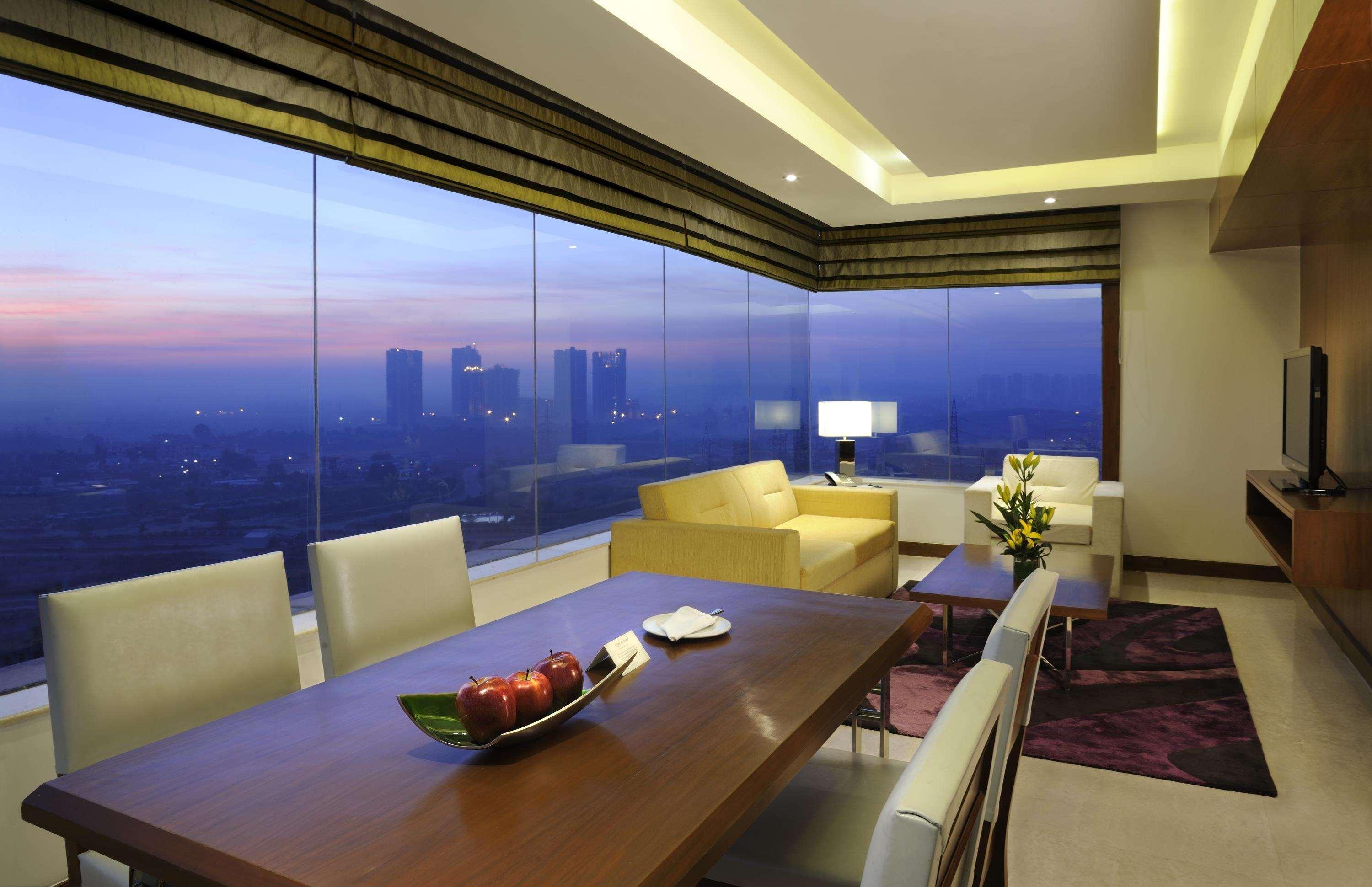 Doubletree By Hilton Gurgaon New Delhi Ncr Otel Dış mekan fotoğraf