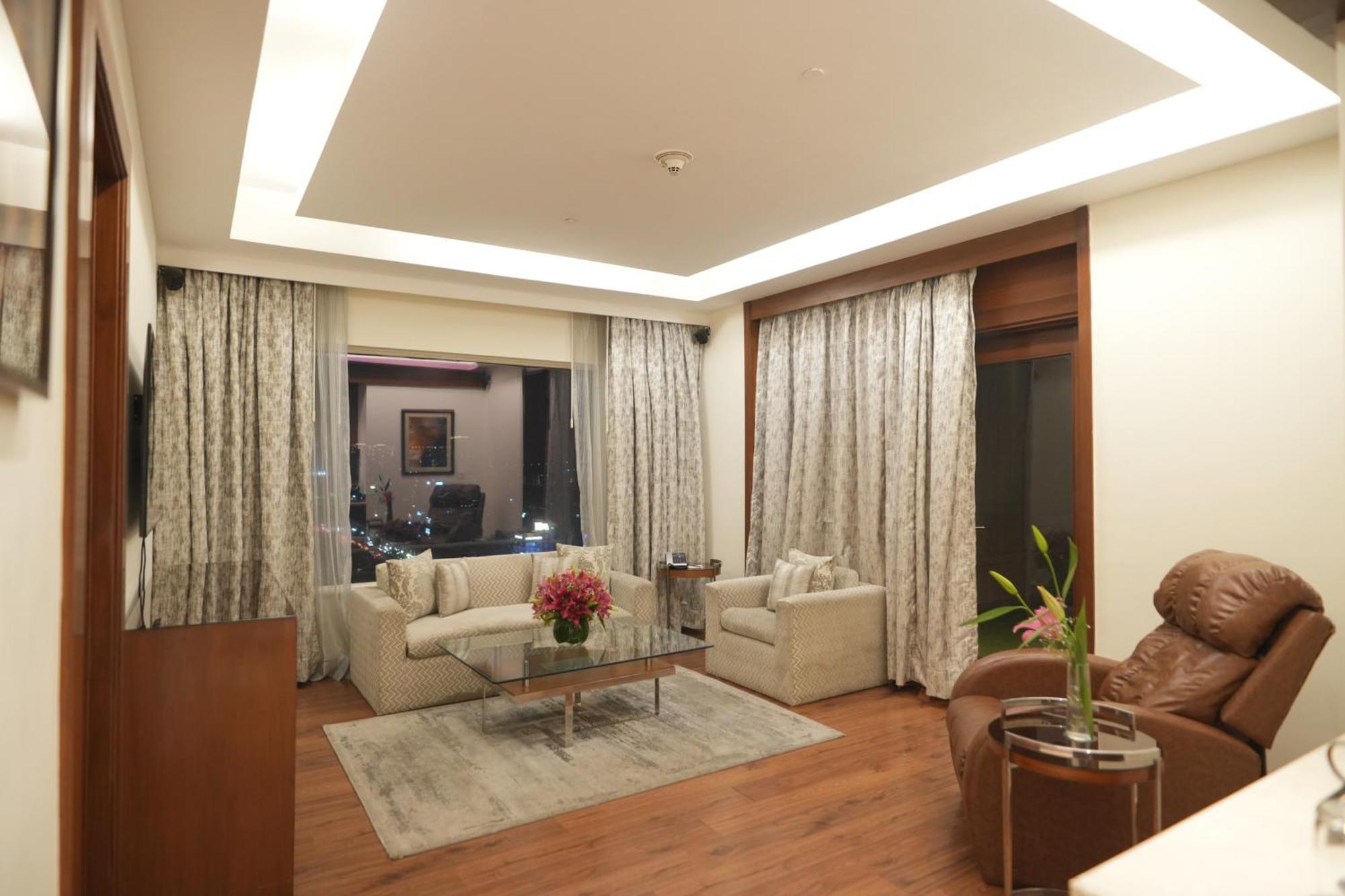 Doubletree By Hilton Gurgaon New Delhi Ncr Otel Dış mekan fotoğraf